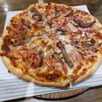 پیتزا استیک ژامبون دودی ایتالیایی