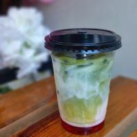 آیس لته ماچا توت فرنگی