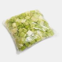 کرفس خرد شده