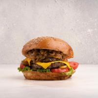 کاراملایز برگر با نان گرد