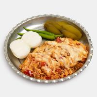 املت قارچ و پنیر