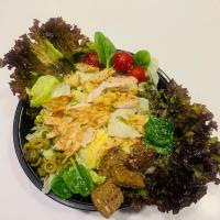 سالاد سزار با مرغ گریل