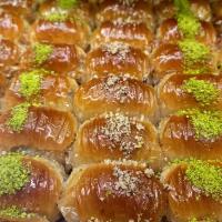 باقلوای شیر و عسل