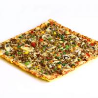 پیتزا گوشت و قارچ جامبو سایز