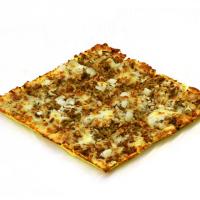 پیتزا گوشت و پیاز