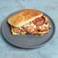 ساندویچ تنوری پپرونی بزرگ (220 گرم)