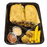 ساندویچ فیله مرغ ویژه