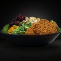 سالاد بیبی اسفناج با مرغ کریسپی