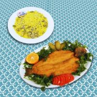 باقالی پلو با ماهی قزل آلا سرخ شده