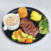 فیله استیک با سس قارچ