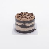 کیک خامه شکلات ۸ سانت