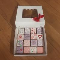 نخودچی آیسینگ طرح روز مادر