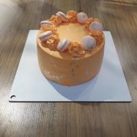 کیک نارنجی ماکارون بزرگ