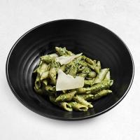 پاستا با سس پستو