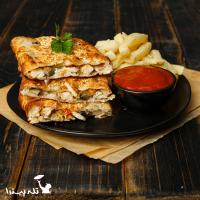 استرامبولی چیکن آلفردو