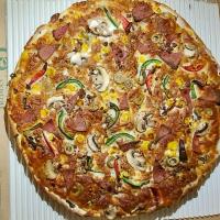 پیتزا مخصوص ویژه مون کیتا (۳۱ سانتی)