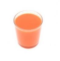 آبمیوه طبیعی هویج