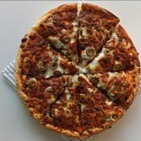 پیتزا گوشت و قارچ آمریکایی