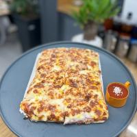 پیتزا پاتیو پلاس آمریکایی