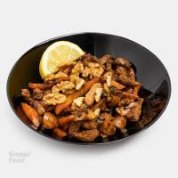 بیف با گردو و سبزیجات