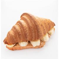 کروسان موز بادام زمینی