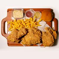 مرغ سوخاری 4 تکه اسپایسی