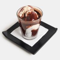 شکلات داغ با بستنی