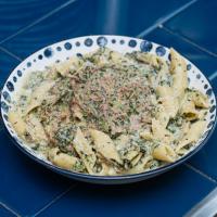 پاستا گوشت و اسفناج