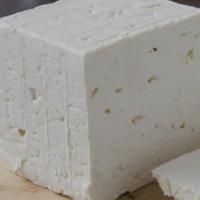 پنیر سفید ایرانی نیم چرب گاوی