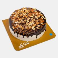 کیک اسنیکرز بزرگ