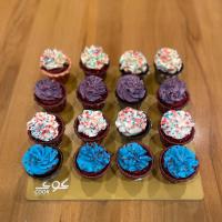 دیس مینی کاپ کیک