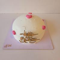 کیک سفید قلب صورتی