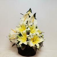 سبد گل یک طرفه بزرگ