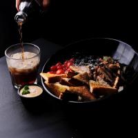 سالاد سزار با مرغ گریل