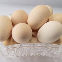 تخم مرغ محلی دوزرده