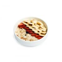 اوتمیل موز توت فرنگی