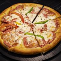 پیتزا پپرونی یک نفره  - کافه رستوران دلین