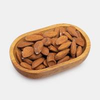 بادام درختی خام