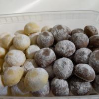 شیرینی گلوله برفی