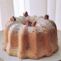 کیک کشمش گردو