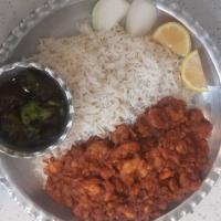 چلو دو پیازه میگو سرخ شده