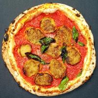 پیتزا پارمژانو ایتالیایی