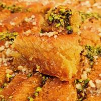 باقلوا بورماپیچ پسته و گردو