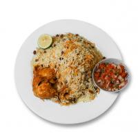 قابلی پلو با مرغ سرخ شده (ران)