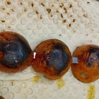 گوجه کبابی (یک سیخ)