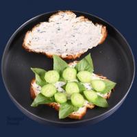 کروسان پنیر و گردو