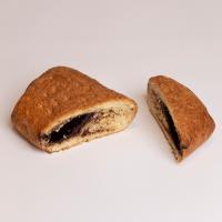 نان گاتا کرم و شکلات