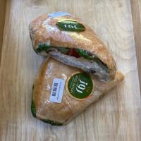 سادویچ مرغ گریل با سس الفردو