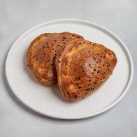 نان شورینی یک عدد