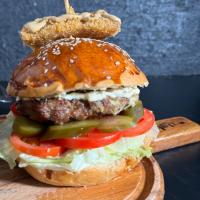 كلاسيک برگر (با سيب زمينی)